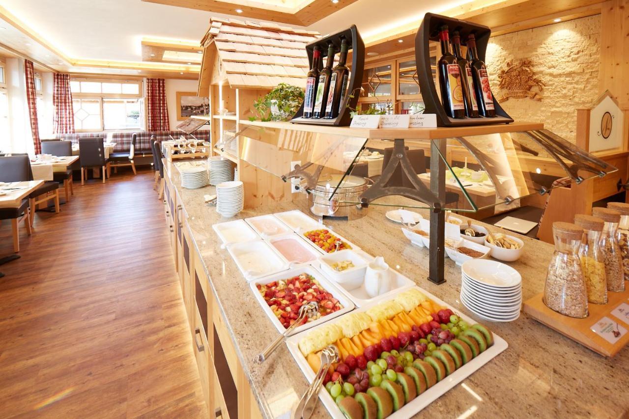 Wander- & Wellnesshotel Naegele Хёхеншванд Экстерьер фото